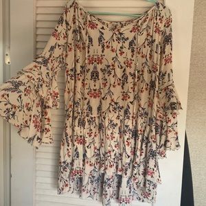 A really cute dress just to big on me I am a small and it’s a medium